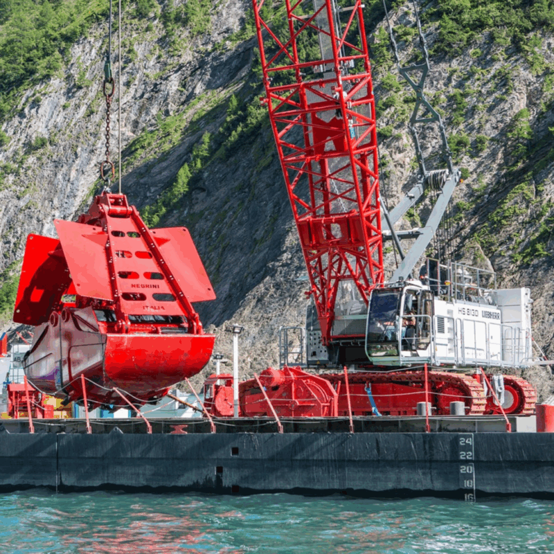 Liebherr HS 8130 rupskraan