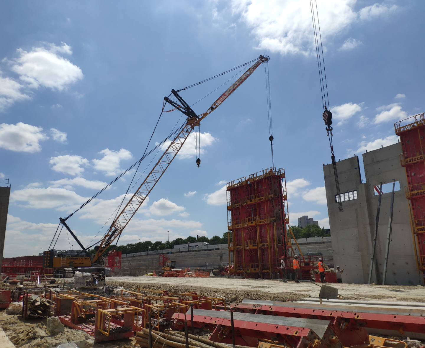 Liebherr LR 1160 rupskraan hijst zware lading