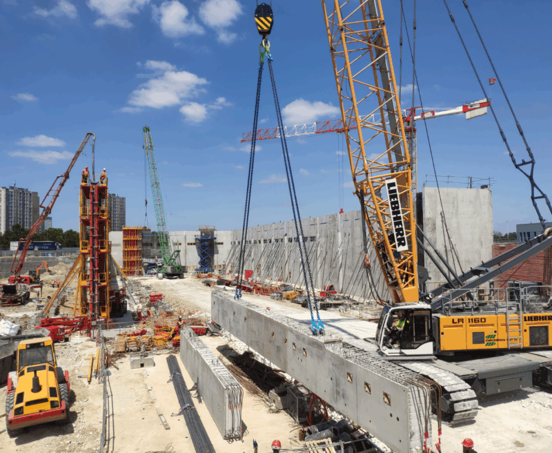 Liebherr LR 1160 rupskraan hijst zware lading