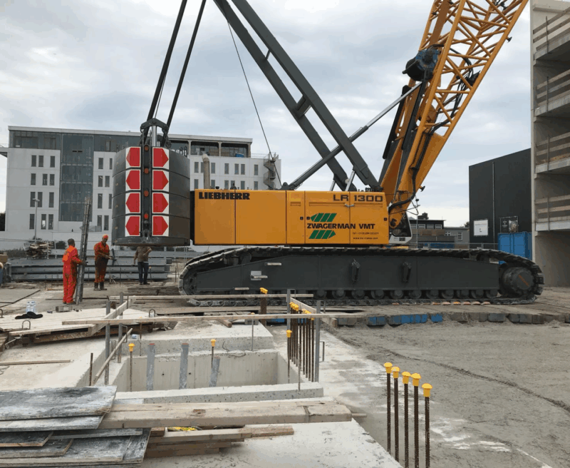 Liebherr LR 1160 rupskraan hijst zware lading
