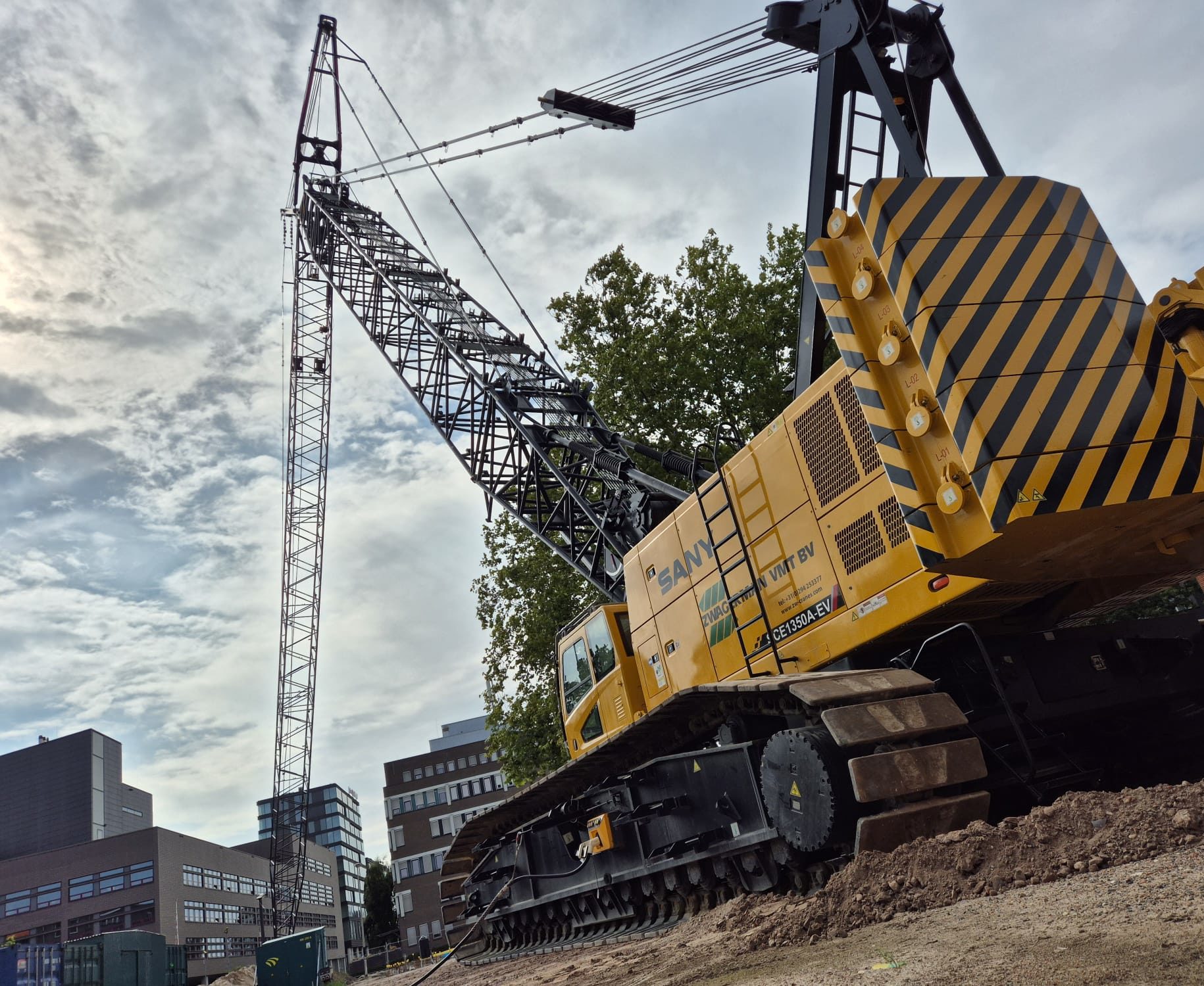 Zoomlion ZCC 1500V‑1E5 lattice‑boom rupskraan uit 2024